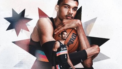 开云服务-我擦！历史第1次，13年了，马刺你这是要统治全联盟啊