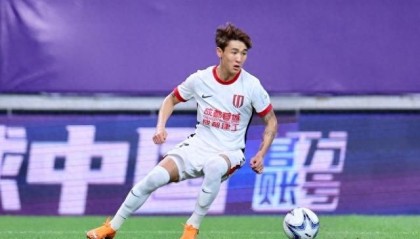 开云官网-韦世豪3分钟闪击！任意球贴地斩破门，赛季第10球，6年新高