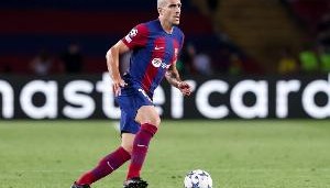 开云官网-世体：罗梅乌接近与巴萨将就解约达成协议，可能在周四完成解约