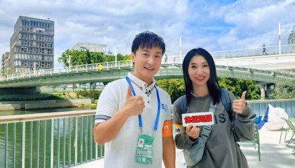 开云服务-专访方力申：期待中国队和中国香港队乒羽能同登台