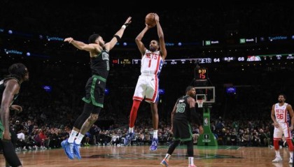 28分大逆转创纪录！平民篮网终结对绿军十连败