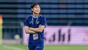 开云服务-邓卓翔：自己也觉得执教三镇很意外 球队好转主要功劳在球员